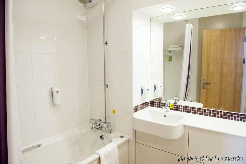 Premier Inn Tewkesbury Dış mekan fotoğraf