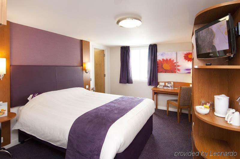 Premier Inn Tewkesbury Dış mekan fotoğraf